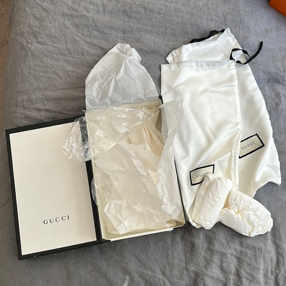 BOX only. GUCCI shoes box - Picture 1 of 8